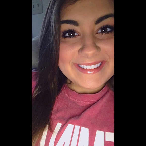 Meet your Posher, Amanda - Picture 1 of 1